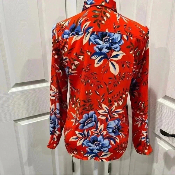 Loft by Ann Taylor floral button down double breast pockets great colors - Picture 3 of 9